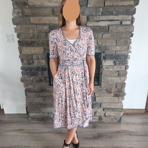 Gal meets Glam Dress